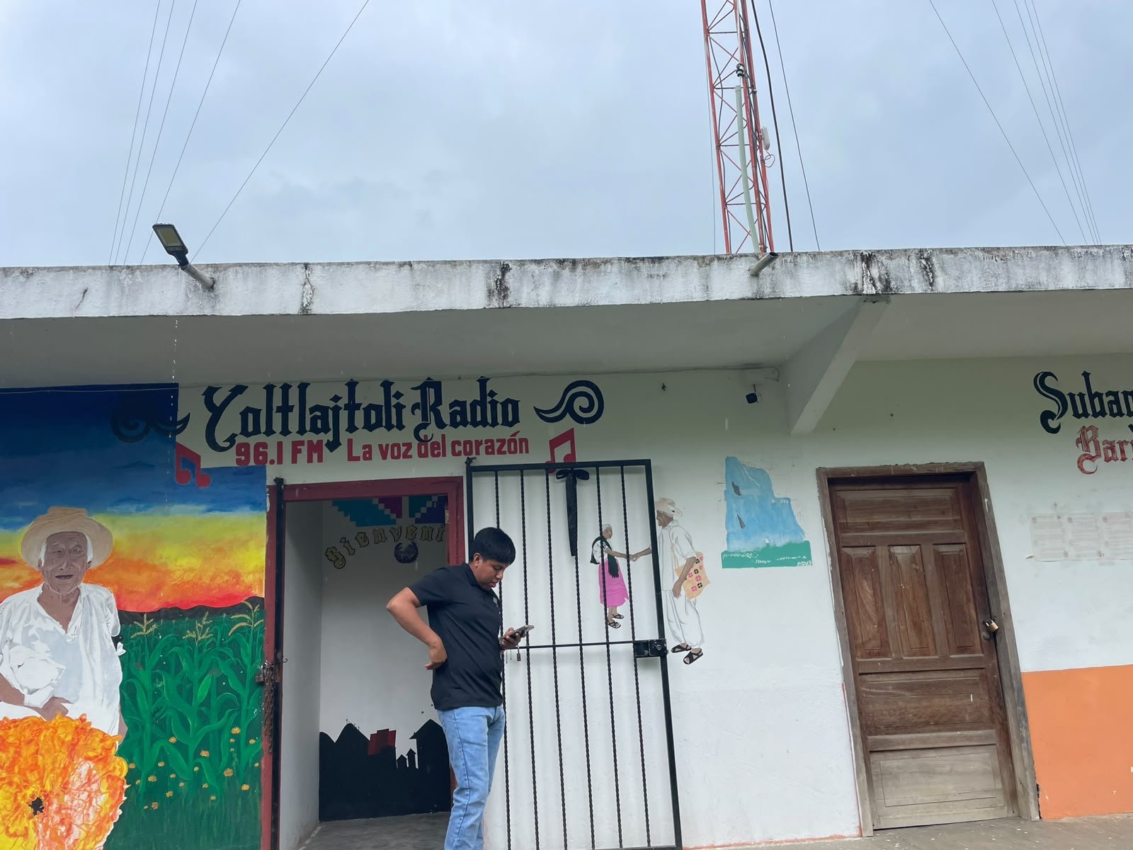 Instalaciones de Yoltlajtoli Radio 5